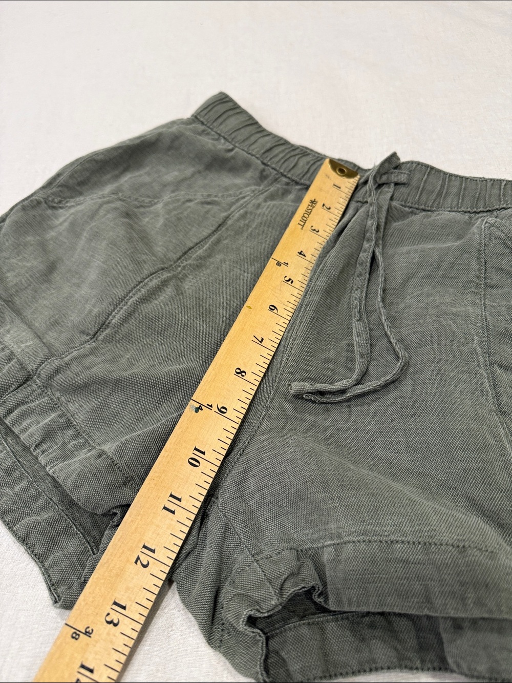 C&C California Olive Green Drawstring Casual Shorts - Picture 8 of 10